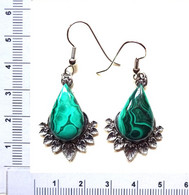 BOUCLES D'OREILLES EN MALACHITE. - Aretes