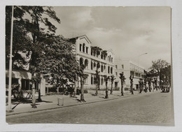 I103419 Cartolina - Ostseebad Sellin (Rügen) - Wilhelm-Pieck Strasse - VG 1977 - Sammlungen & Sammellose