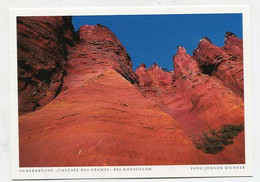 AK 038346 FRANCE - Ockerbrücke Chausée Des Géants Bei Roussillon - Roussillon