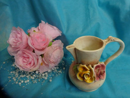 Vase Fleurs En Applique Voir Signature - Other & Unclassified