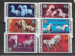 Thème Chevaux - Hippisme - Cheval - Ras Al Khaima Non Dentelés - Timbres Neufs ** Sans Charnière - TB - Chevaux