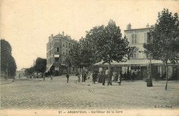 Argenteuil * Le Carrefour De La Gare * Café Restaurant De La Gare - Argenteuil