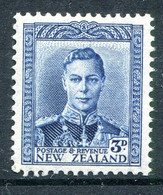 New Zealand 1938-44 King George VI Definitives - 3d Blue HM (SG 609) - Nuovi