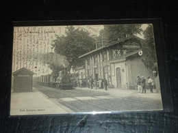 LE BOUCAU - LA GARE LE TRAIN ARRIVE EN GARE - 64 PYRENEES ATLANTIQUE (C.U) - Boucau