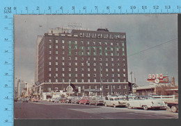 Postcard- Old Car In Front Of The Hotel Prince Edward, Windsor Ontario, Canada -  Carte Postale - Windsor