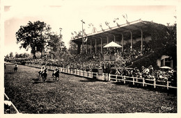 Feurs * Les Courses Hippiques Sur L'hippodrome * Hippisme Hippique * Les Tribunes - Feurs