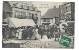 CPA Lanvollon La Place Du Mattray Un Jour De Marché - Lanvollon