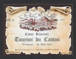 Etiquette De Vin De Table  -  Tounoi Du Canton  Vertaizon (63) Le 28 Août 1988 - Thème Foot - Fussball
