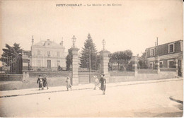 Petit-Chesnay - La Mairie Et Les Ecoles - Le Chesnay