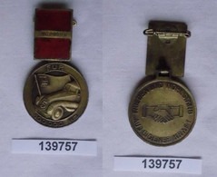 DDR Medaille "Ausgezeichneter Kraftfahrer Der 100000 Km Bewegung" (139757) - Duitse Democratische Republiek