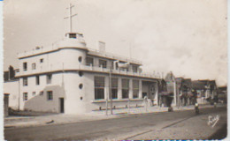 Cpsm 9x14 FORT- MAHON PLAGE  ( 80)  Le Casino - Fort Mahon