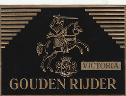 Etiquette Boite Cigare En Relief  " Gouden Rijder Victoria " - Etiquettes