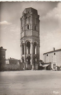 CHARROUX. - La Tour Dite De Charlemagne De L'Ancienne Eglise Abbatiale. CPSM 9x14 - Charroux