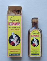 - Ancienne Bouteille Dans Sa Boite. Liqueur Normande. Purgatif - Objet De Collection - Pharmacie - - Medical & Dental Equipment