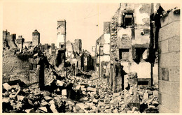 Avranches * Carte Photo Cachet à Sec Du Photographe LE NOAN * Bombardements WW2 Guerre 39/45 War - Avranches