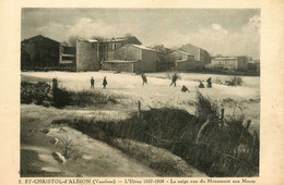 St Christol D'albion * L'hiver 1927-1928 , La Neige Vue Du Monument Aux Morts * Enfants Jeux Place - Saint Christol