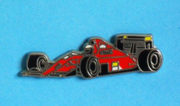 1 PIN'S //  ** SAISON 1990 / FERRARI F1-90 / MARLBORO /ALAIN PROST . (Locomobile) - F1