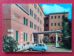 POSTAL POST CARD GUADALAJARA RESIDENCIA SANITARIA SOE S.O.E. HOSPITAL...COCHE RENAULT 4 VOITURE CAR AUTO...SPAIN ESPAGNE - Guadalajara