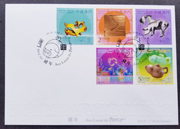 Macau Year Of The Pig 2019 Lunar Chinese Zodiac New Year Greeting (FDC *embossed *foil *unusual - Lettres & Documents