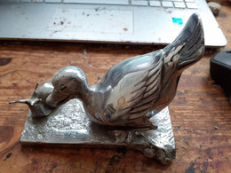 Presse Papier Canard Et Escargot BENJAMIN RABIER - Statues - Metal