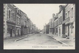 10  -  Landivy  -  La Grande Rue  -  Hôtel De La Poste  Gilbert - Landivy