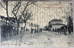 Montastruc La Conseillère  (vue Sur Une Rue Du Faubourg Quartier) - ANIMEE - Circulée 1909 (ou 1907???) - Montastruc-la-Conseillère