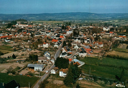 9828 SAINT GERVAIS D AUVERGNE Vue Générale Aérienne     (recto-verso) 63 Puy De Dôme - Saint Gervais D'Auvergne