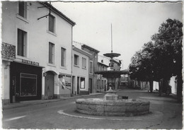 CAPESTANG   PLACE DU BASSIN   ANNEE 1958 - Capestang