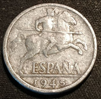 ESPAGNE - ESPANA - SPAIN - 10 CENTIMOS 1945 - Cavalier Ibérique - KM 766 - 10 Centesimi