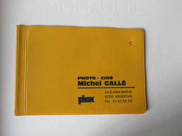 Pochette Pour Mettre Des Photos Ou Cartes Postale'24 ' ' Pub Photo Ciné Michel Gallé Argentan ' - Sobres