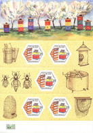 Czech Republic - 2022 - Czech Beekeepers’ Association - Mint Self-adhesive Miniature Stamp Sheet With Hologram - Neufs