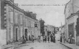 CHATEAUNEUF-sur-SARTHE - Grande Rue - Animé - Chateauneuf Sur Sarthe