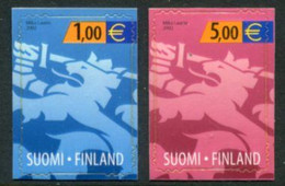 FINLAND 2002 Lion Definitive 1 €, 5 € MNH / ** Michel  1607-08 - Unused Stamps