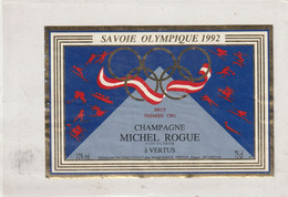 Savoie Olympique 1992 -Etiquette Champagne Michel ROGUE (Vertus- 51)Jeux Olympiques D'hiver - 80x120- Triangle - Esquí