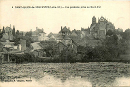 St Julien De Vouvantes * Vue Générale Du Village Prise Au Nord Est - Saint Julien De Vouvantes