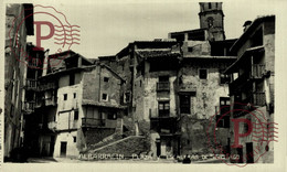 TERUEL. ALBARRACIN. PLAZA Y ESCALERAS DE SANTIAGO. - Teruel