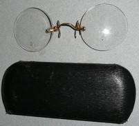 Rare Ancienne Paire De Lunette/pince-nez Binocles/besicles, Monture Or Et Verre - Glasses