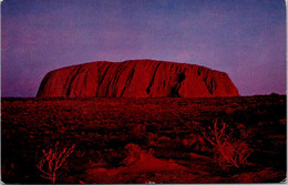 (5 H 34) (P/F)  Australia - NT - Ayers Rock (now Called Uluru) With Fish Stamp Posted 1967 - Uluru & The Olgas