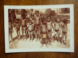 CPA Photo Inédite Kodak Non écrite 1961 - Jeunes Enfants  Au Village - Sin Clasificación