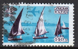 Egypt UAR 1978 Single 140m Stamp From The Definitive Air Mail Set Showing Plane Overhead In Fine Used. - Gebruikt