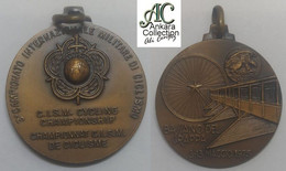 AC  - CISM CYCLING CHAMPIONSHIP 3rd INTERNATIONAL MILITARY CYCLING CHAMPIONSHIP 1975 ​​​​​​​BASSANO DEL GRAPPA MEDALLION - Medisch En Tandheelkundig Materiaal