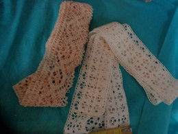 1 Lot De 2 Dentelles - Laces & Cloth