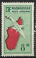 MADAGASCAR AERIEN N°9 N**  Variété Trait Sous Le "s" De Poste - Poste Aérienne