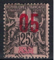 GRANDE COMORE      N°  YVERT 24  OBLITERE       ( OB 10/17 ) - Gebraucht