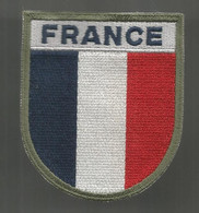 JC , écusson Tissu, Militaria , FRANCE , DRAPEAU - Patches