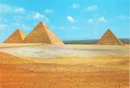 PYRAMIDS AT GIZA, EGYPT. UNUSED POSTCARD Lg2 - Piramiden