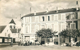 ESSONNE  CROSNE Le Tabac Place Boileau ( Cpsm) - Crosnes (Crosne)