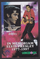 HUNGARY 1997 - In Memoriam Elvis Presley 1977-1997 - Philatelia Hungarica / 2 Scans - Hojas Conmemorativas