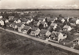 (T De Belfort)  CPSM  Grandvillars Rue De Delle Et Les Cités - Grandvillars