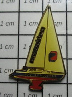 1122 Pin's Pins / Beau Et Rare / THEME : SPORTS / VOILE VOILIER REGATE EUROPASSISTANCE CHALLENGE - Voile